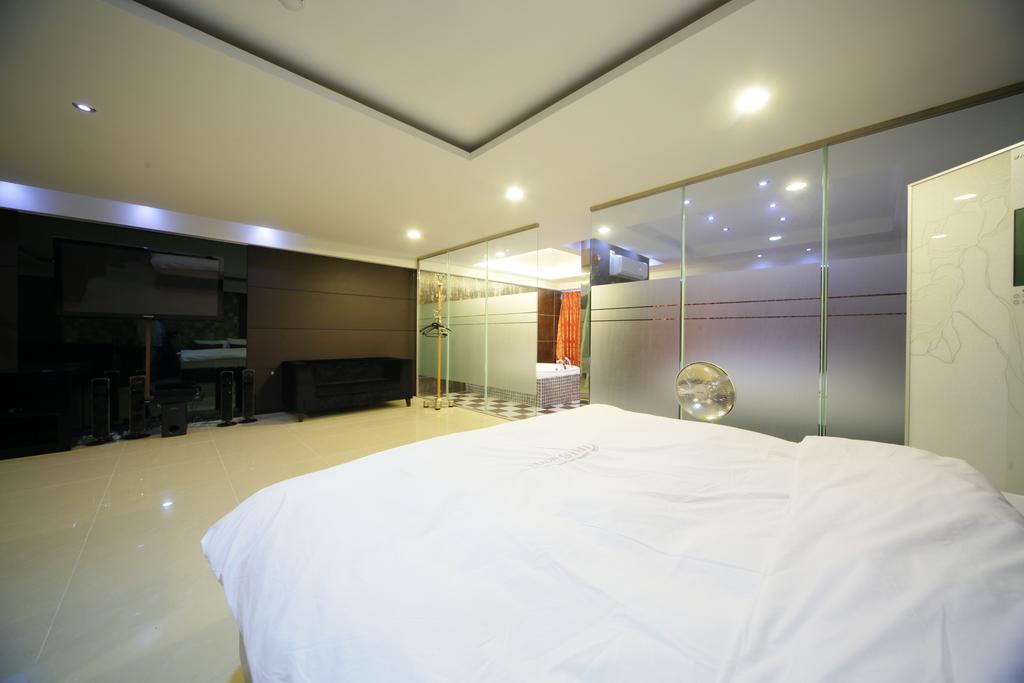 Iris Motel Busan Extérieur photo