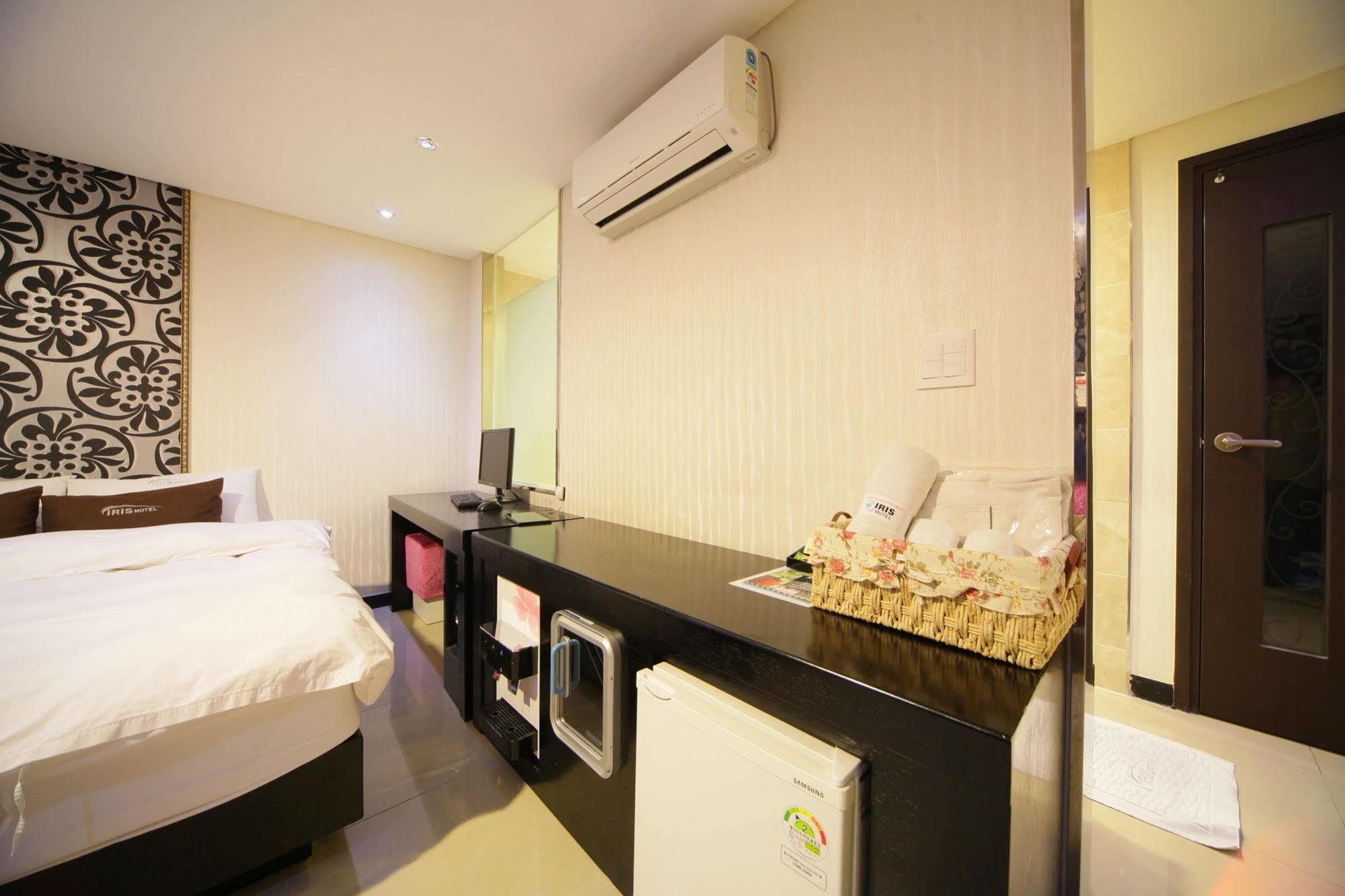Iris Motel Busan Extérieur photo