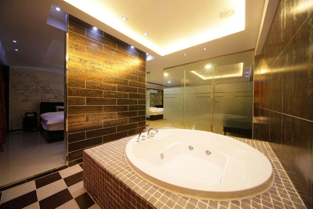 Iris Motel Busan Extérieur photo